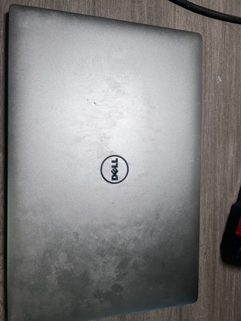 【桃園筆電維修】DELL 筆記型電腦電池異常與散熱清潔維修實例分享