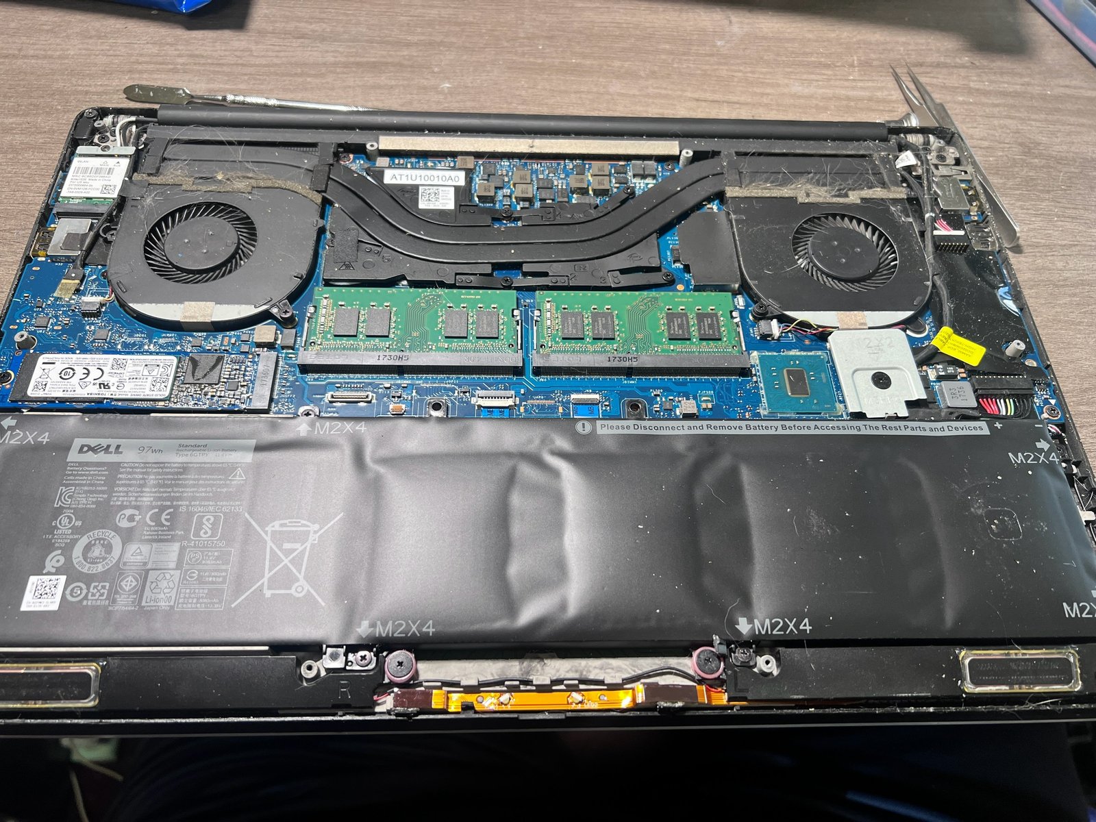 【桃園筆電維修】DELL 筆記型電腦電池異常與散熱清潔維修實例分享